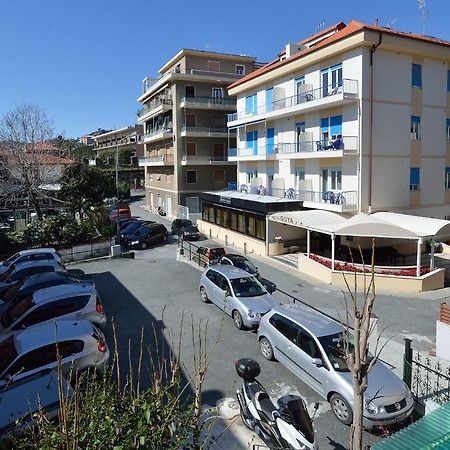 Hotel Guya Varazze Exterior foto