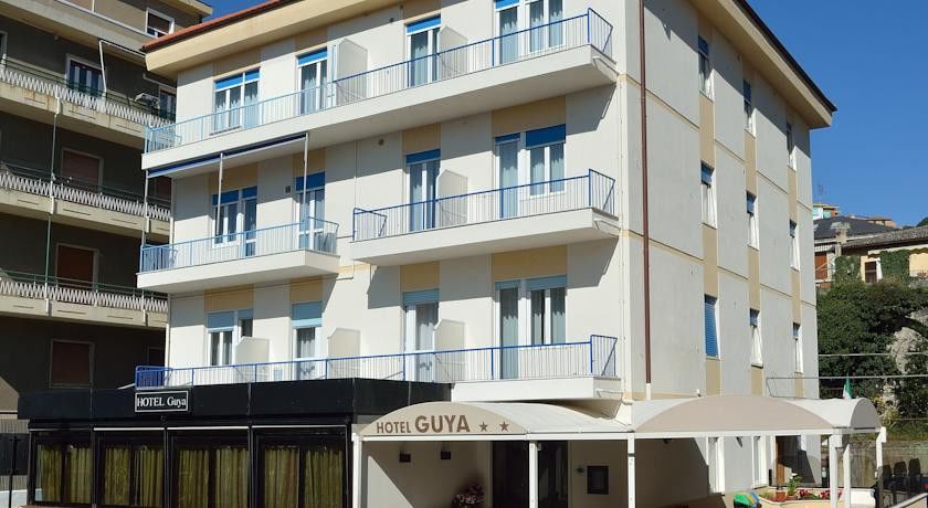 Hotel Guya Varazze Exterior foto